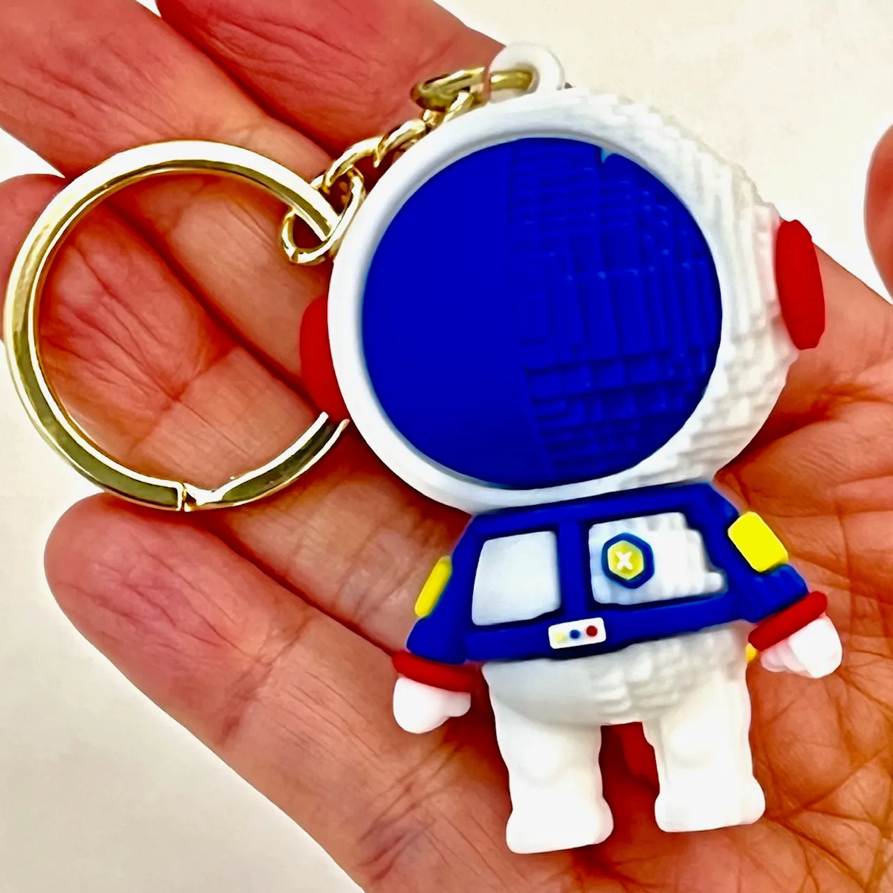 12001 ASTRONAUT KEY CHARM-12