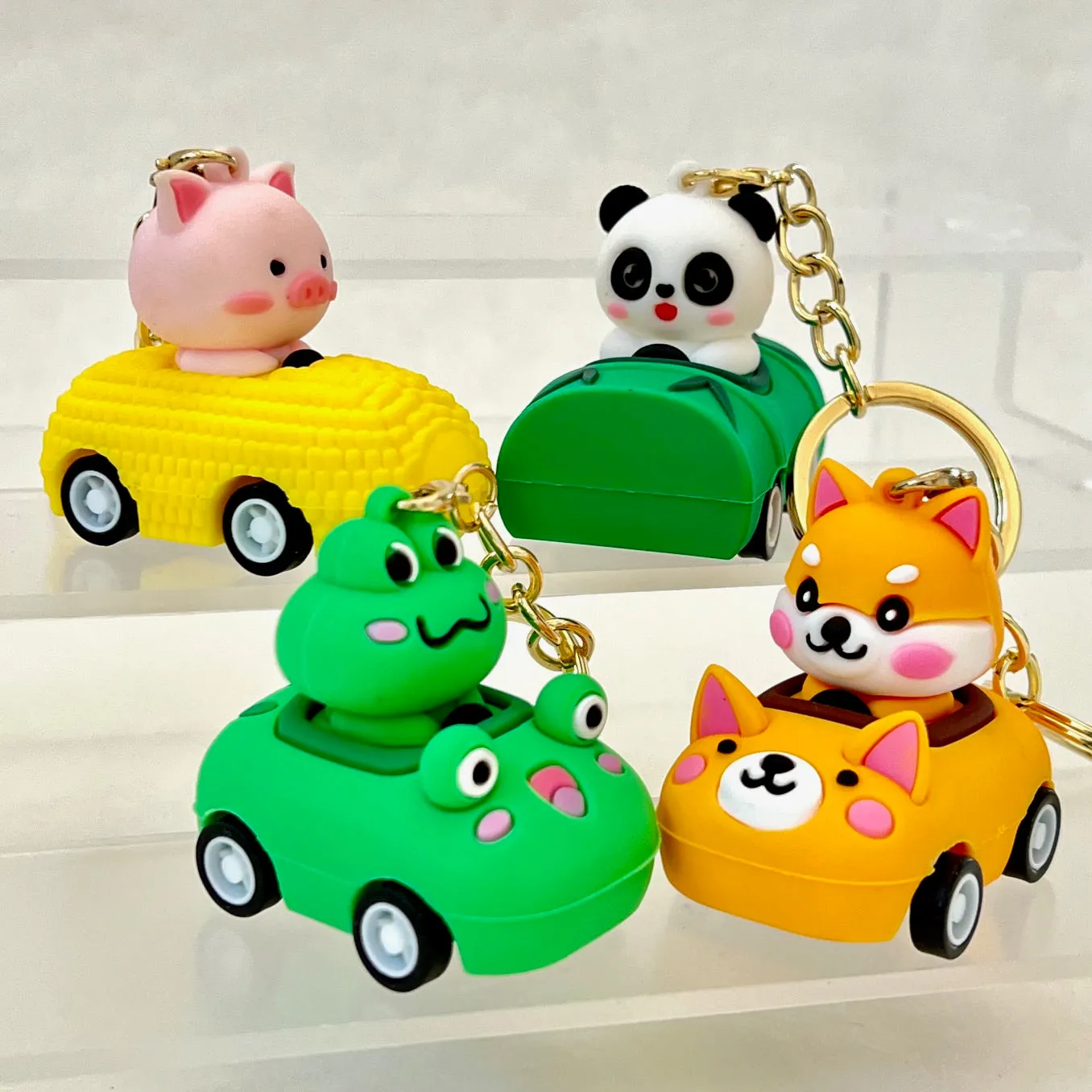 12002 PULLBACK CAR ANIMALS KEY CHARM-12