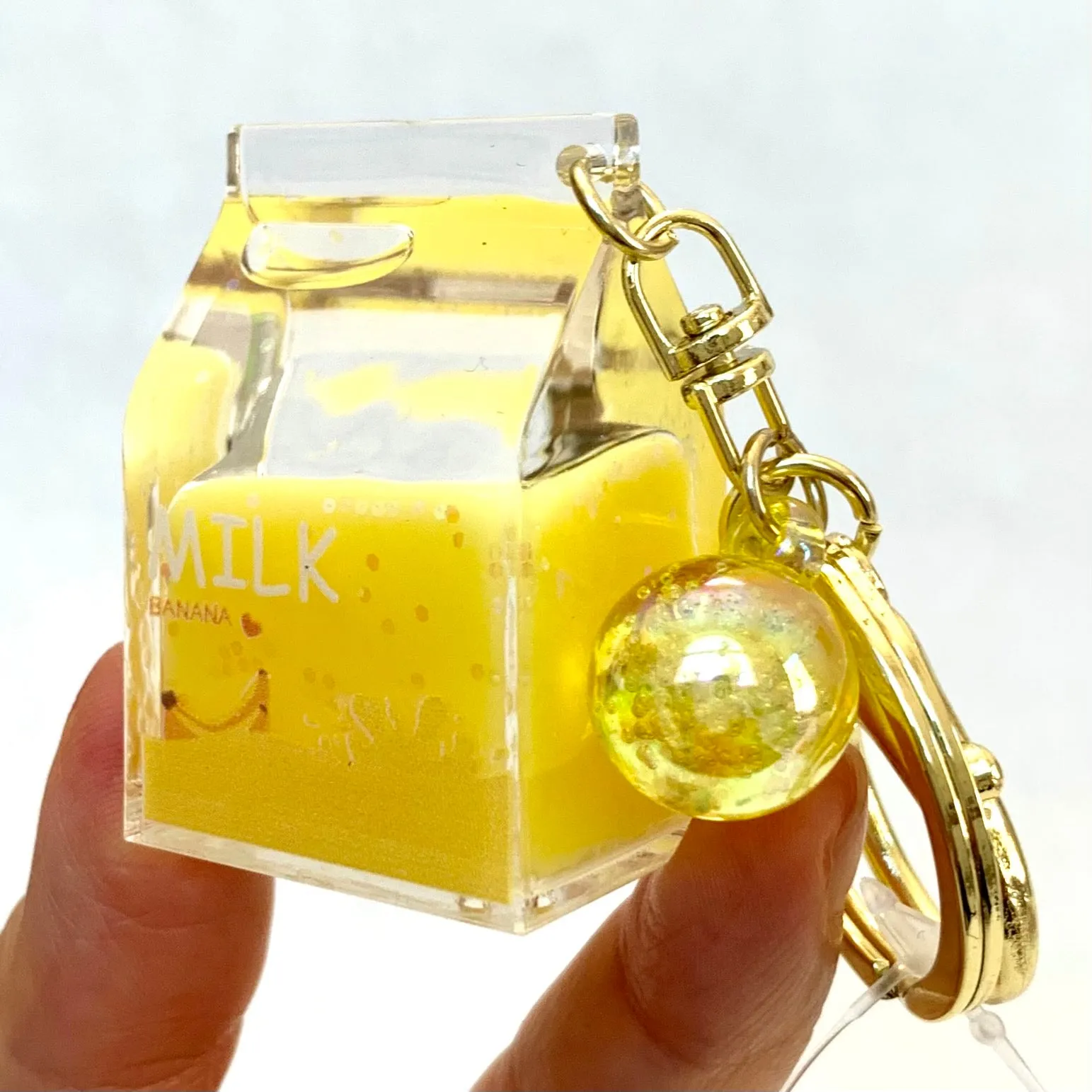 12058 FRUIT MILK KEY CHARM-12