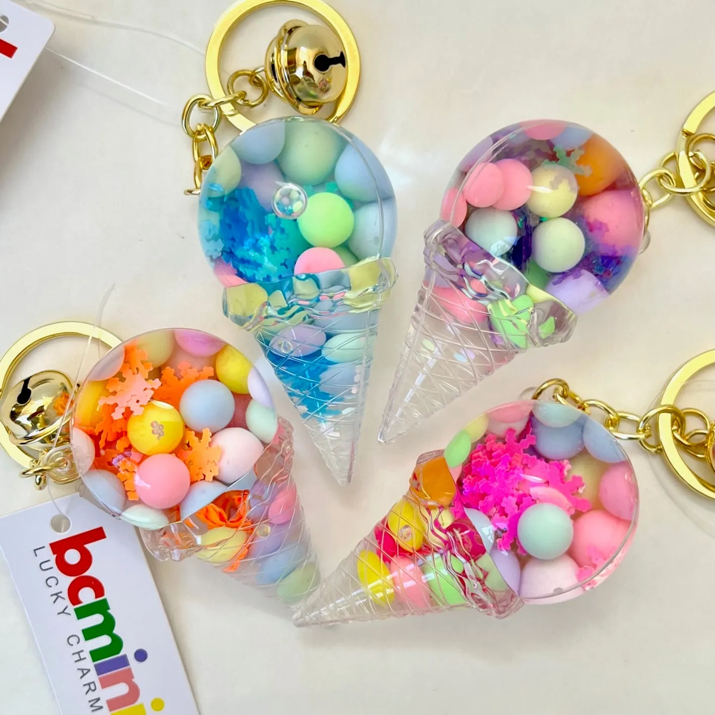 12100 ICE CREAM BOBA FLOATY KEY CHARM-12