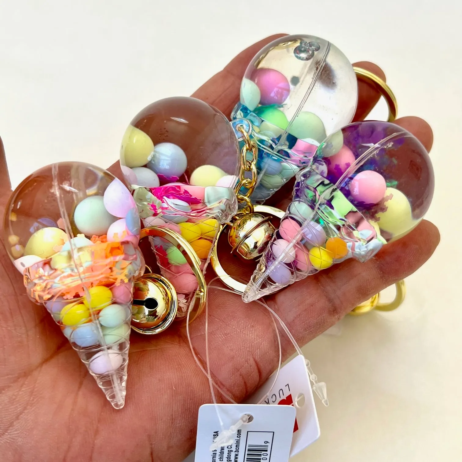 12100 ICE CREAM BOBA FLOATY KEY CHARM-12