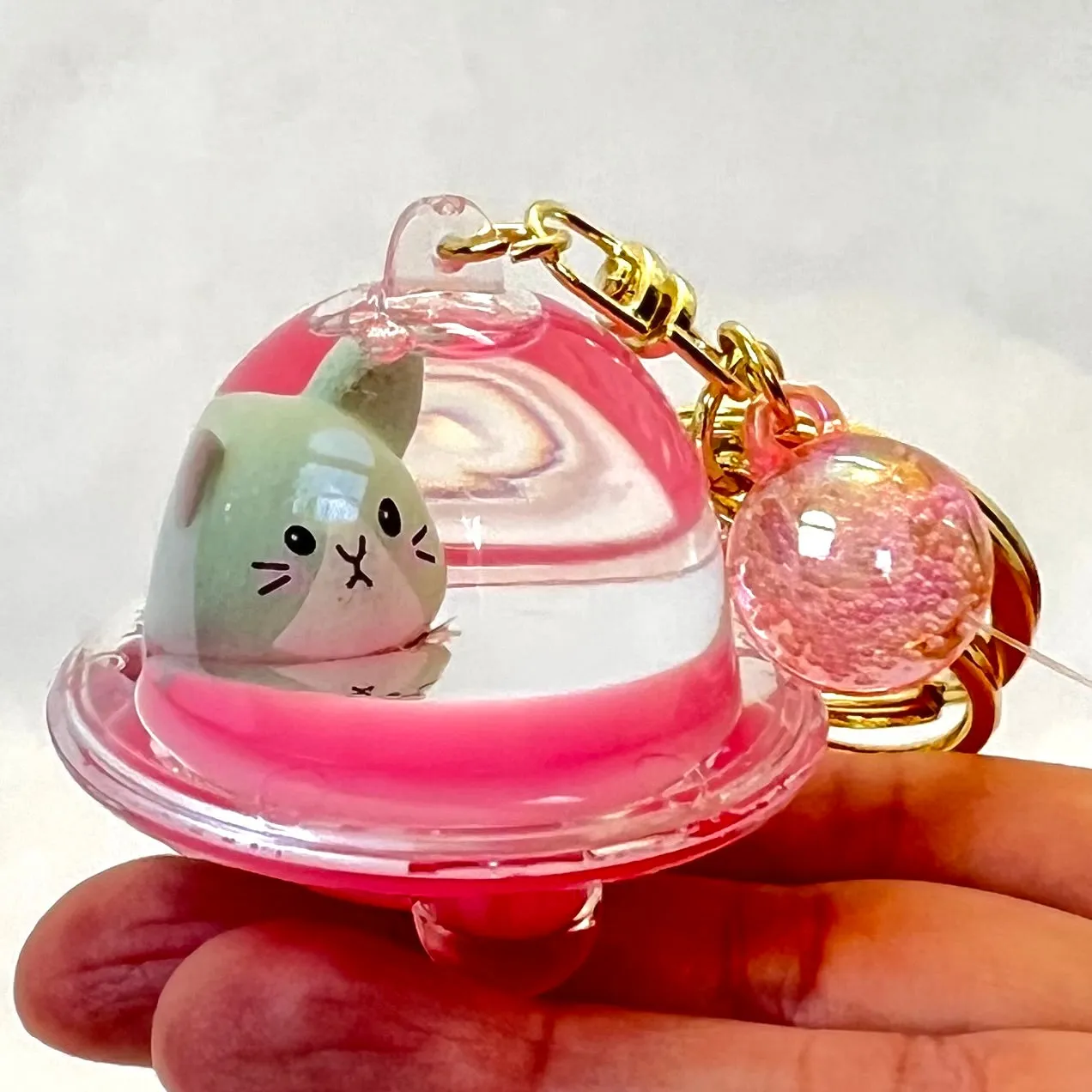 12109 CAT UFO FLOATY KEY CHARM-12