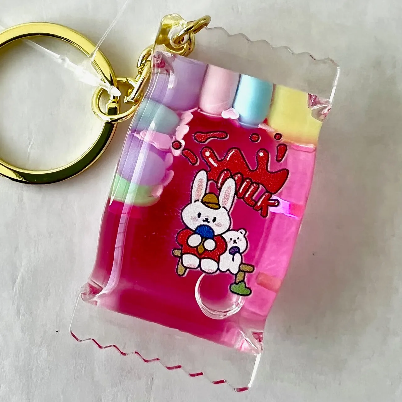 12112 BUNNY CANDY FLOATY KEY CHARM-12