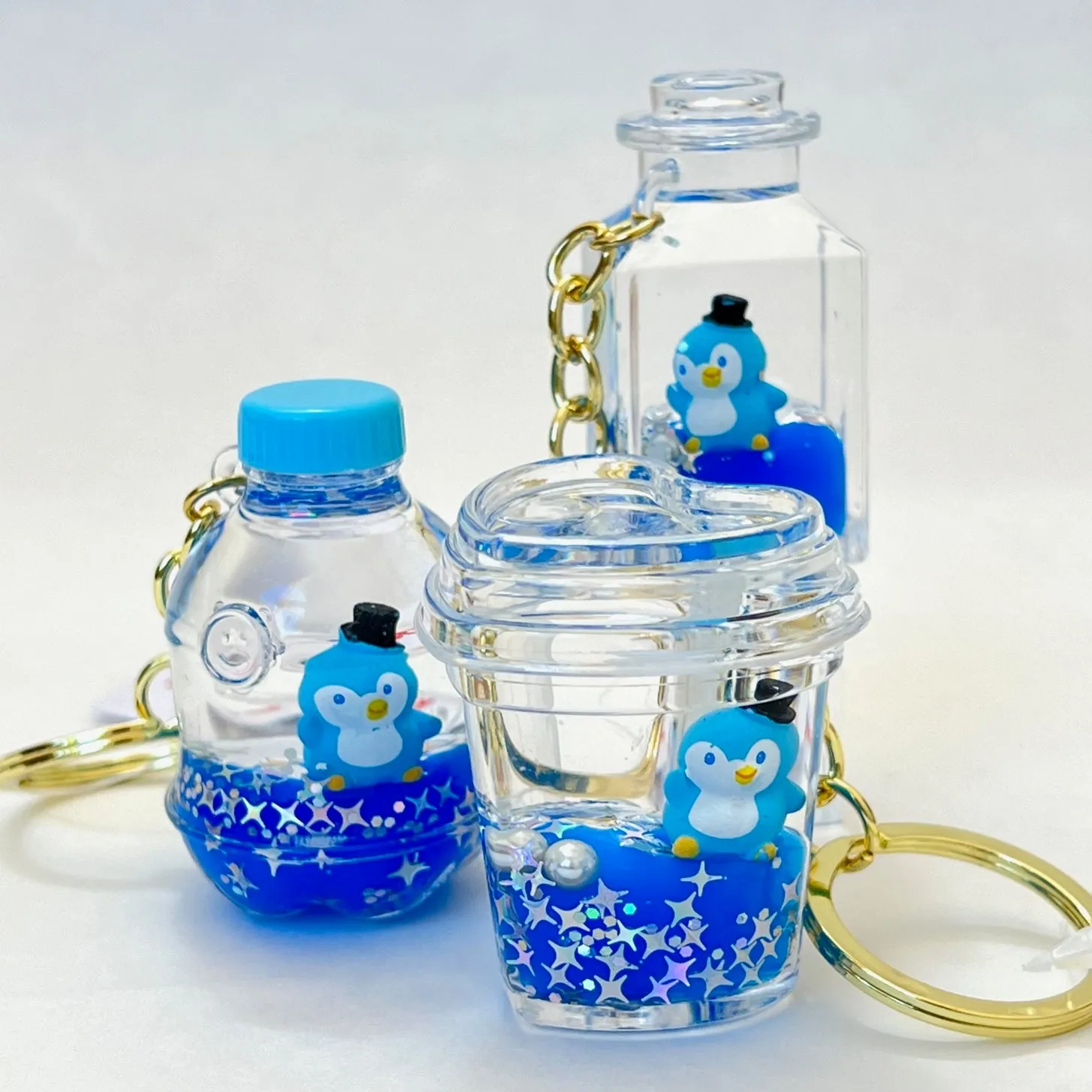 12122 PENGUIN FLOATY KEY CHARM-12