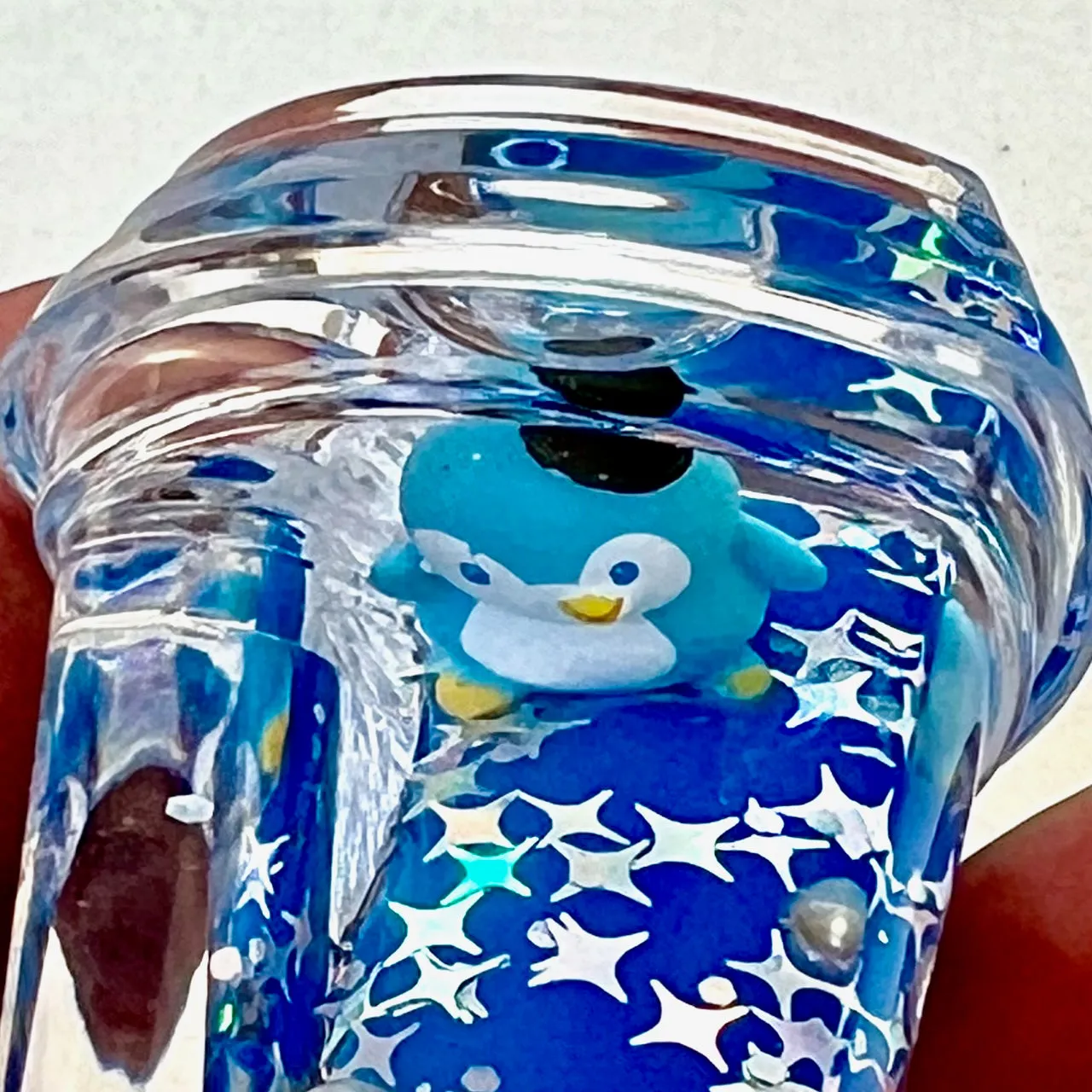 12122 PENGUIN FLOATY KEY CHARM-12