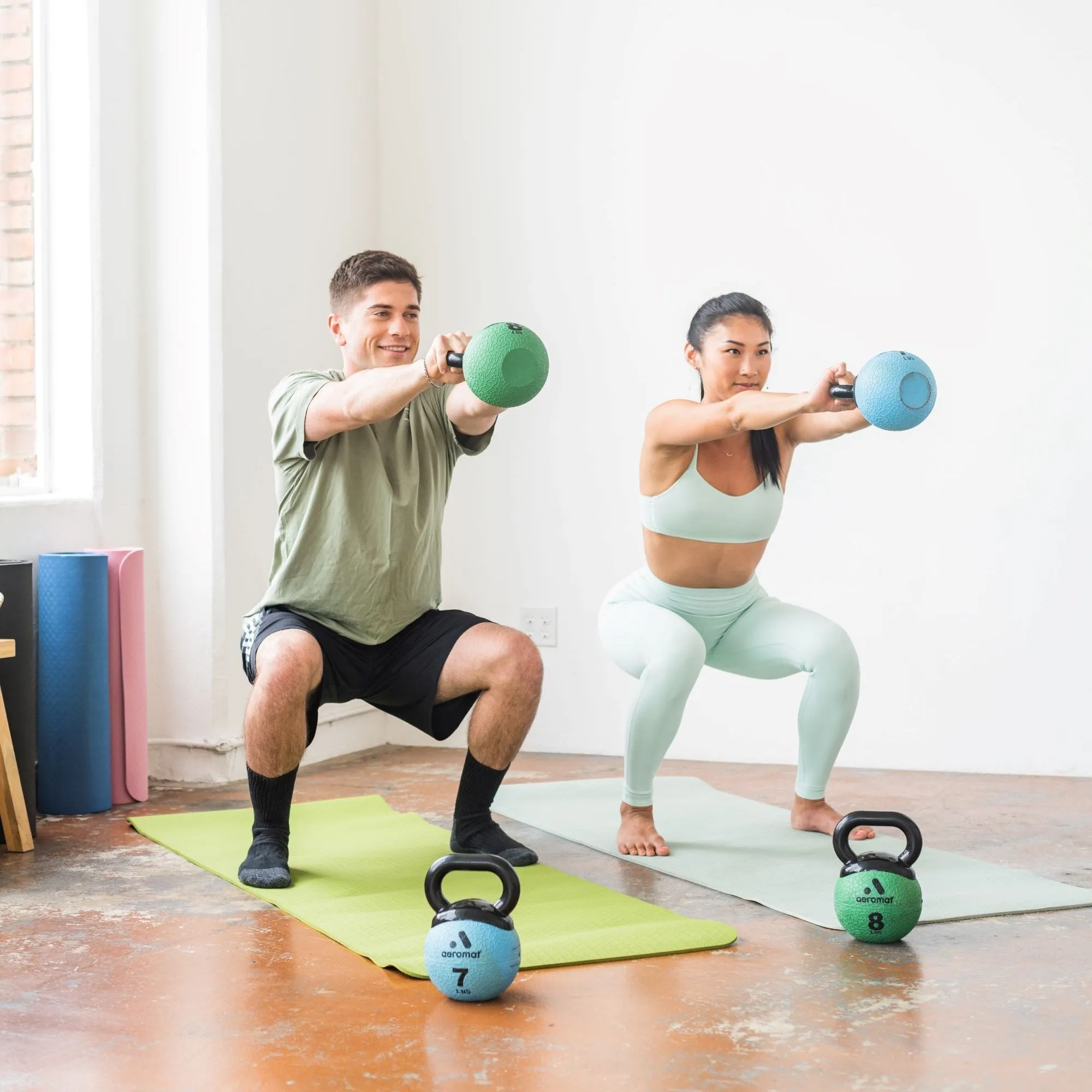 Aeromat Elite Mini Kettlebell Medicine Ball - New Handle Design