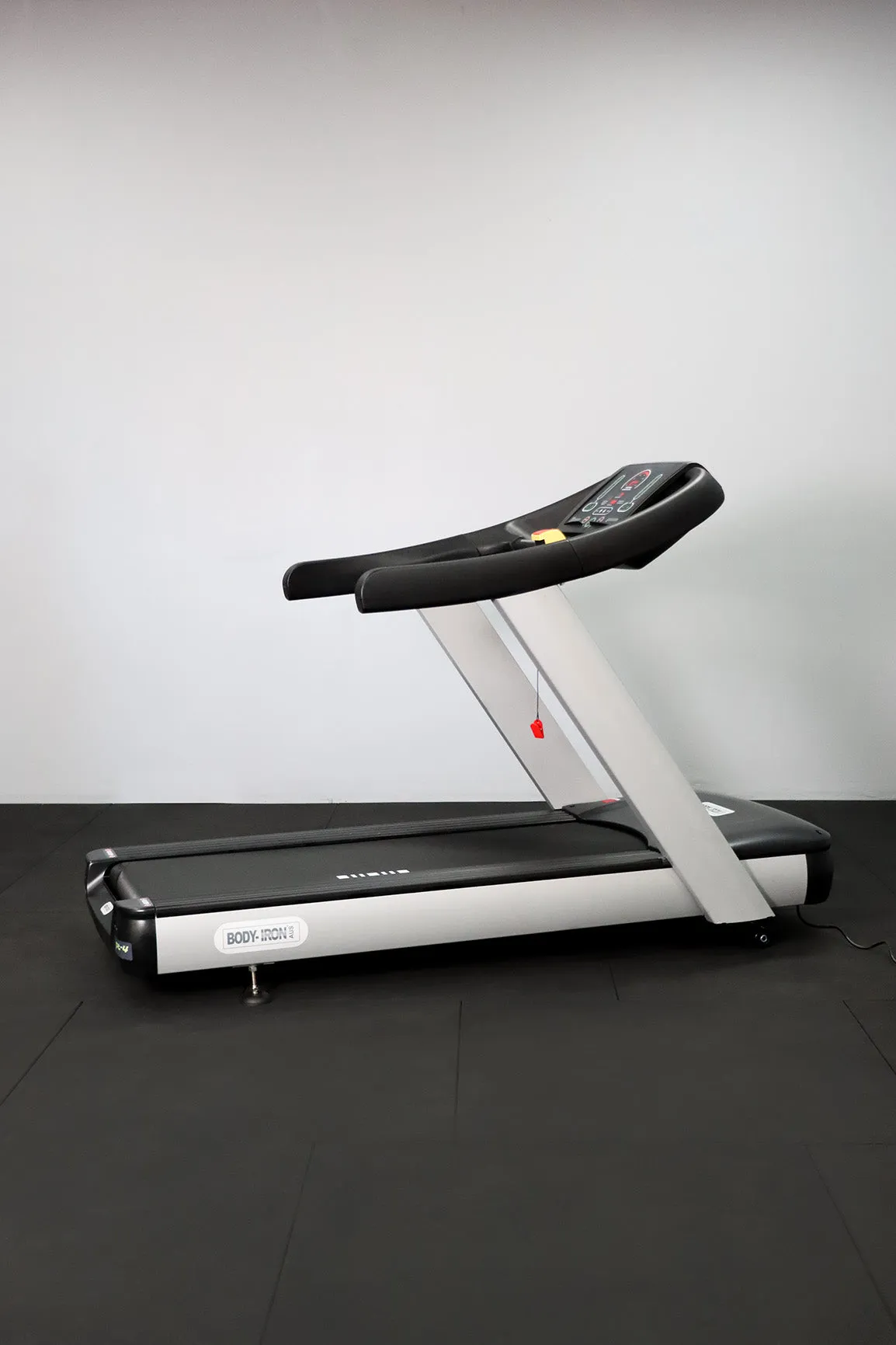 Body Iron Commercial Pro Treadmill PRX8200B