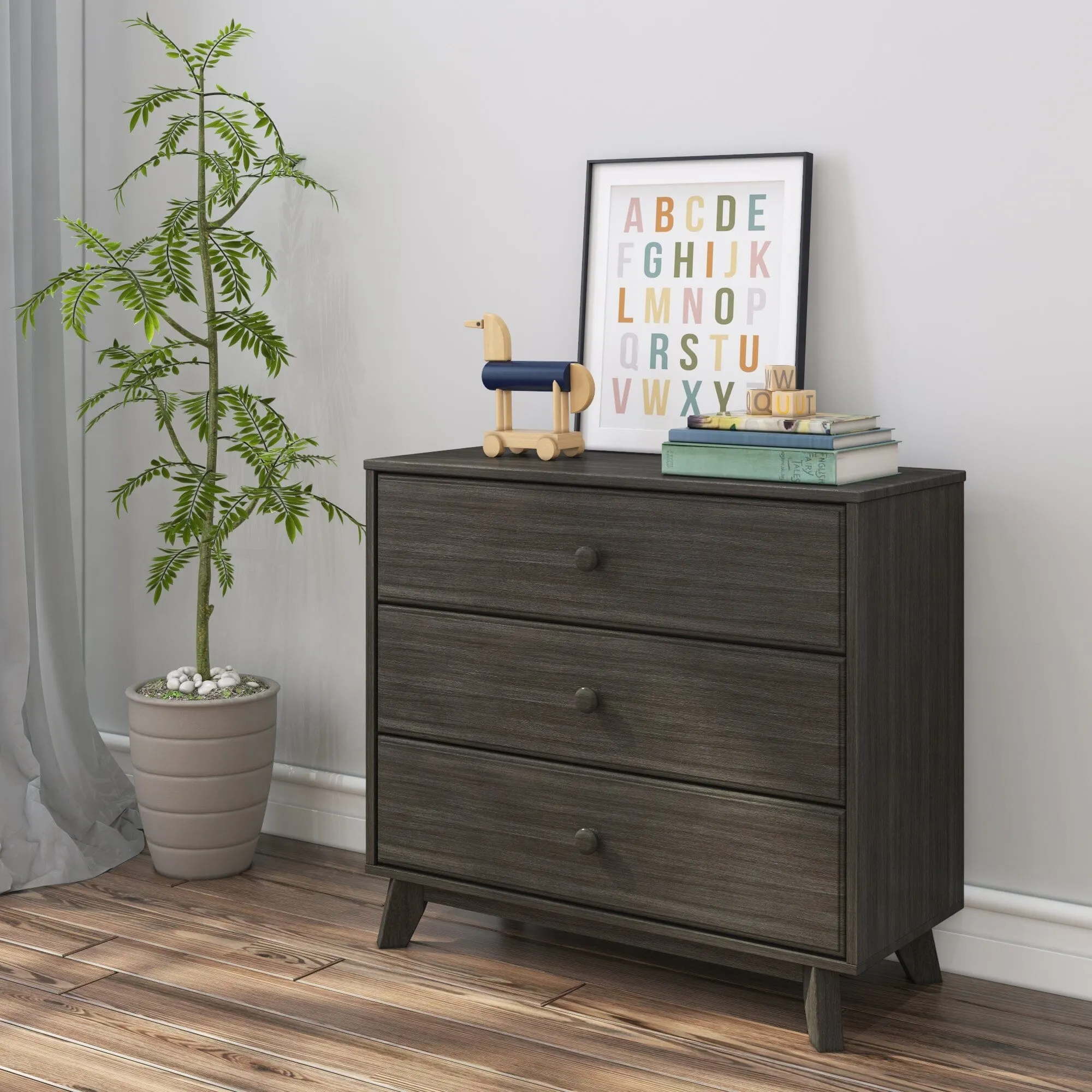 Classic 3-Drawer Dresser