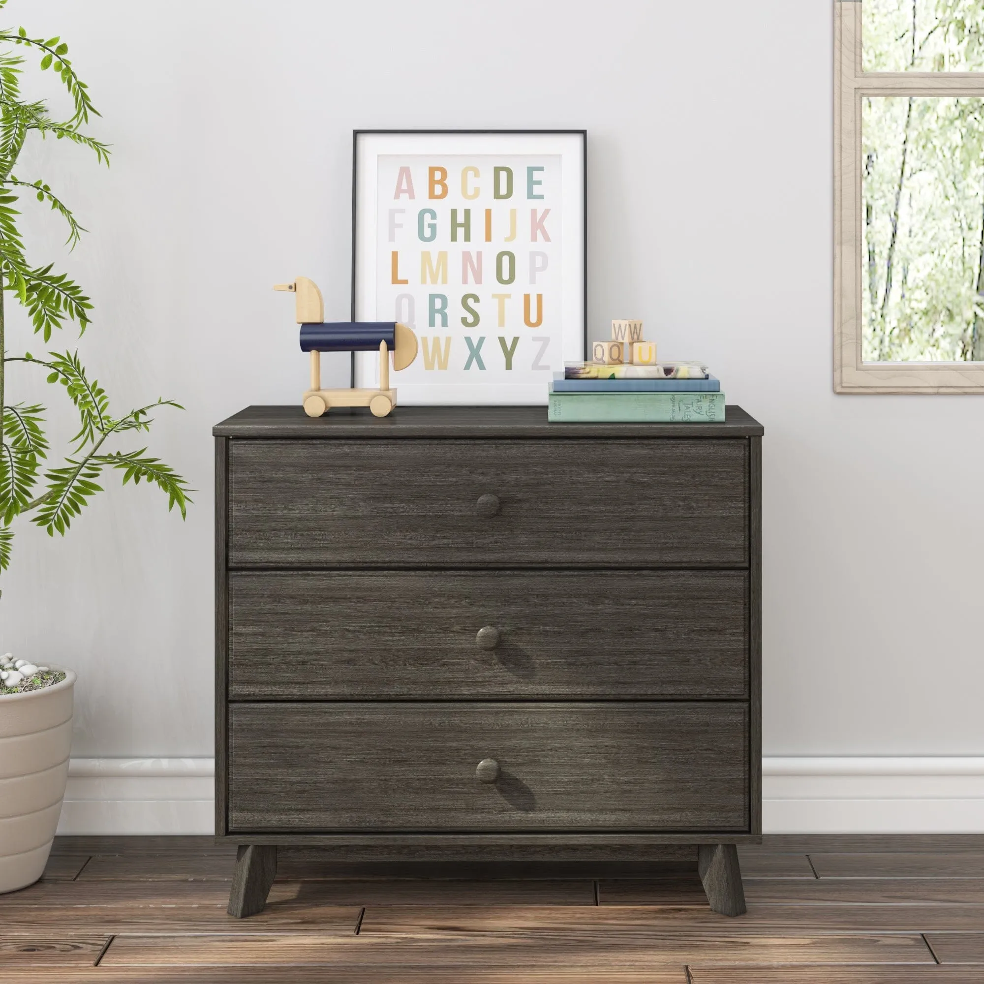 Classic 3-Drawer Dresser